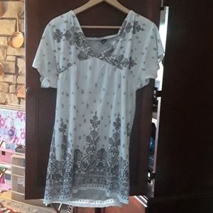 Light weight knit top